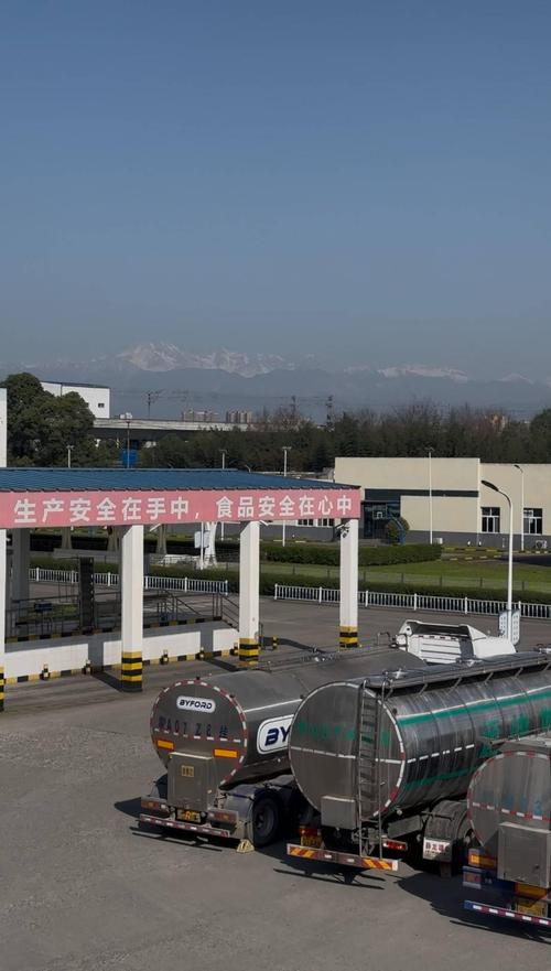 探访雪山下的乳制品工厂:细分市场带动产品迭代